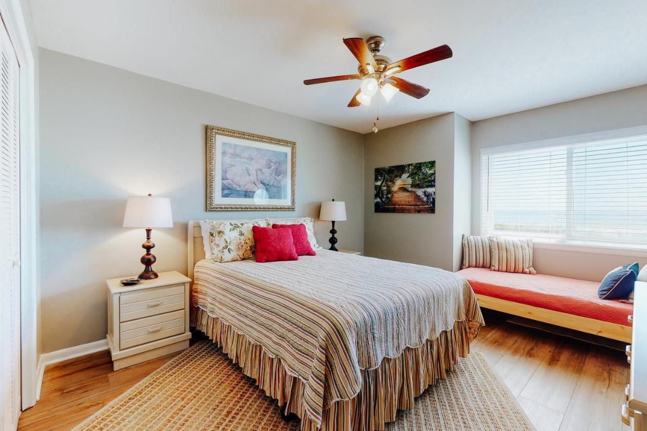 Ocean Retreat & Villas Myrtle Beach Extérieur photo